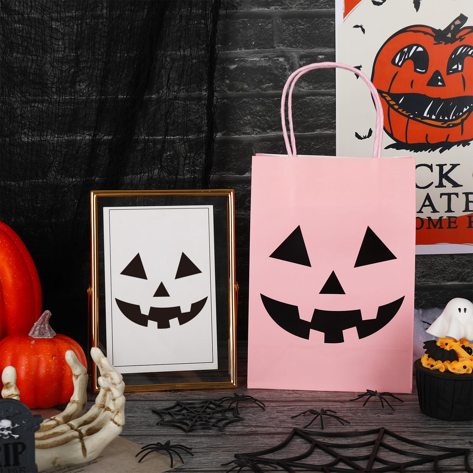 Amazon | JarThenaAMCS ハンドル付きハロウィンクラフト紙袋